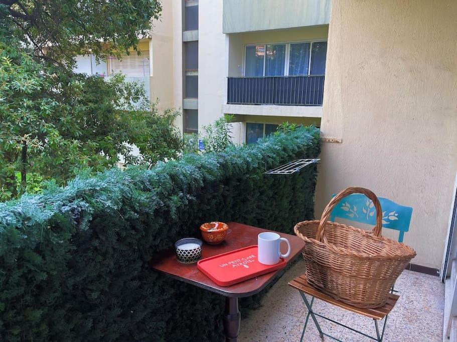 Studio Au Coeur D'Aix Avec Balcon Et Parking 普罗旺斯地区艾克斯 外观 照片